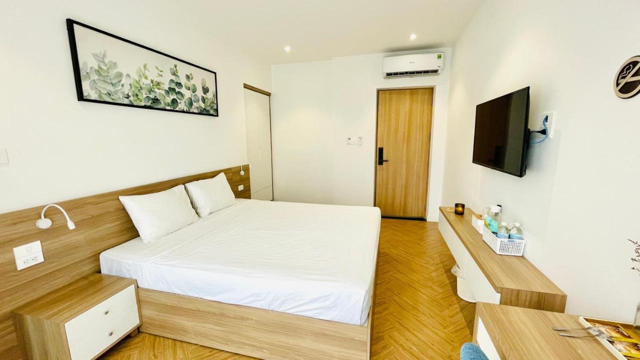 The Track Homestay - Near Bai Dai Beach Cam Lam Exteriör bild